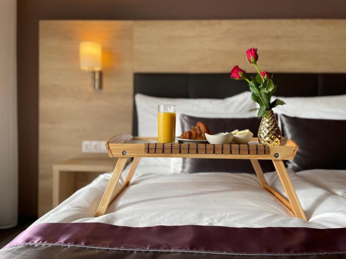 Villa Aruba & Private Spa Suites Кестели Екстериор снимка