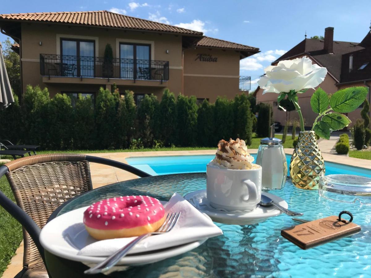 Villa Aruba & Private Spa Suites Кестели Екстериор снимка
